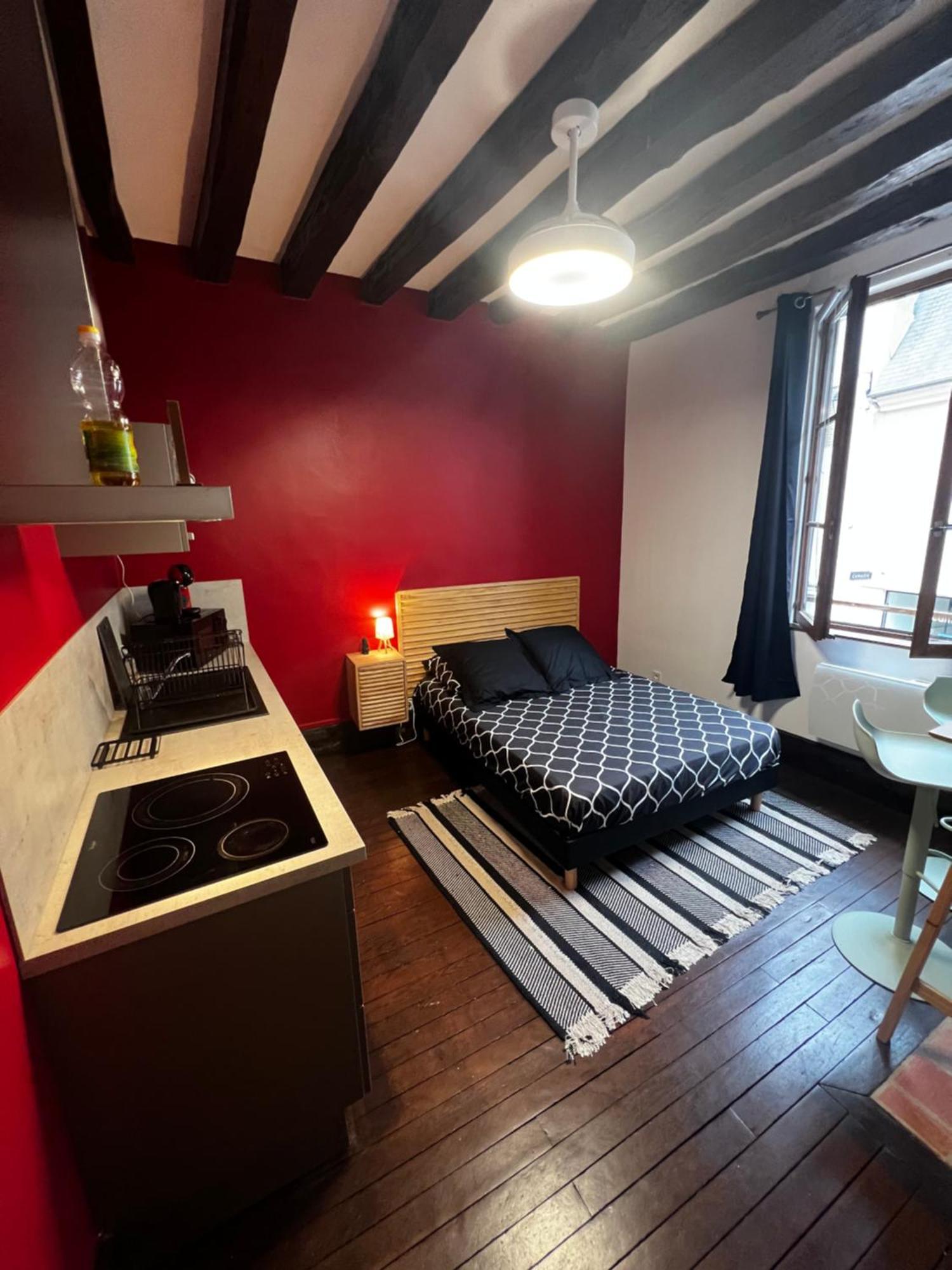 Apartment 101 En Plein Coeur Historique De Bourges